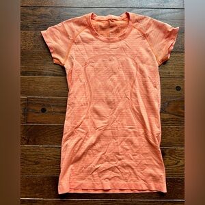 Lululemon swiftly tech short sleeve shirt hip length